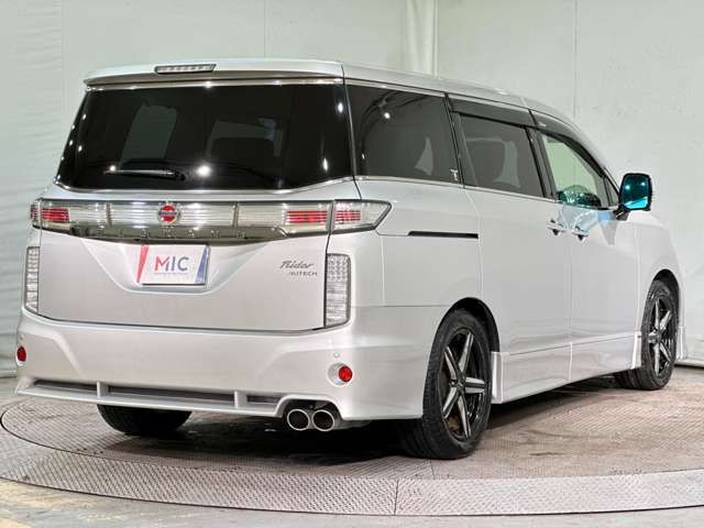 NISSAN ELGRAND  4WD 2014 Image 31