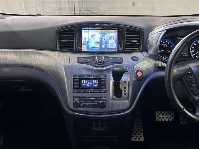 NISSAN ELGRAND  4WD 2014 Image 31