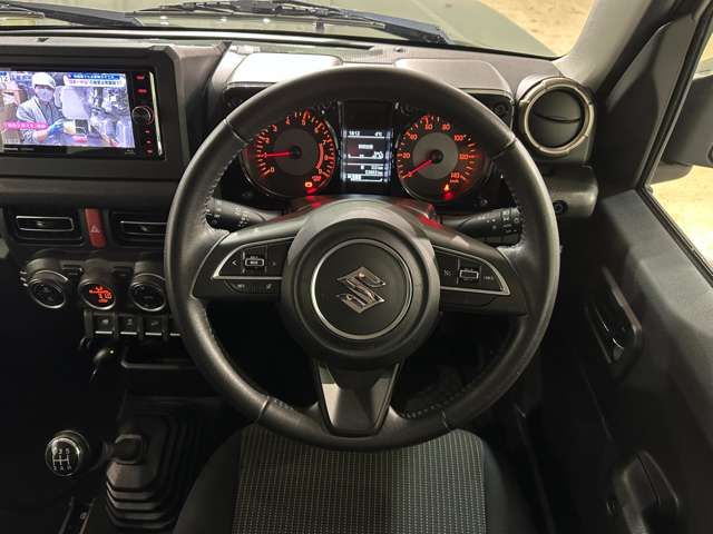 SUZUKI JIMNY 4WD 2019 Image 31