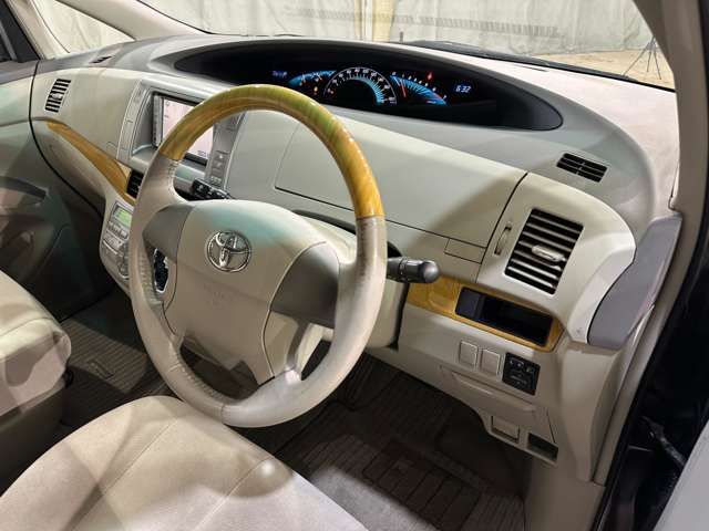 TOYOTA ESTIMA 2007 Image 31