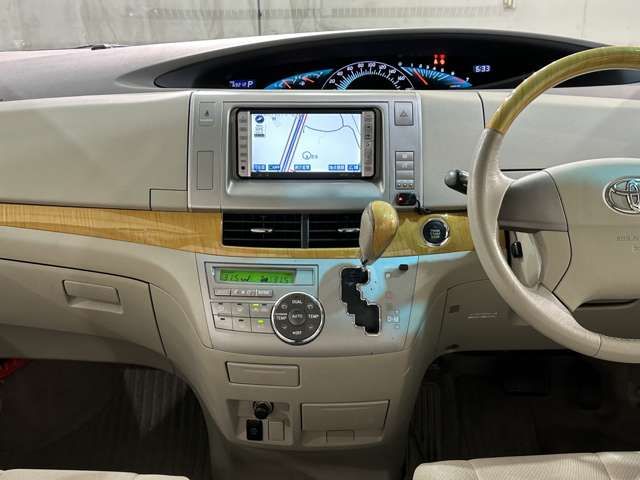 TOYOTA ESTIMA 2007 Image 31