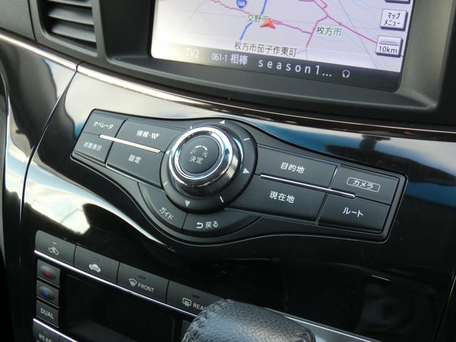 NISSAN ELGRAND 2015 Image 31