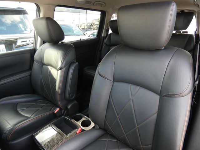 NISSAN ELGRAND 2015 Image 31