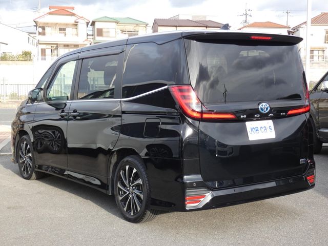 TOYOTA NOAH HYBRID 2024 Image 31