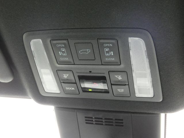 TOYOTA NOAH HYBRID 2024 Image 31