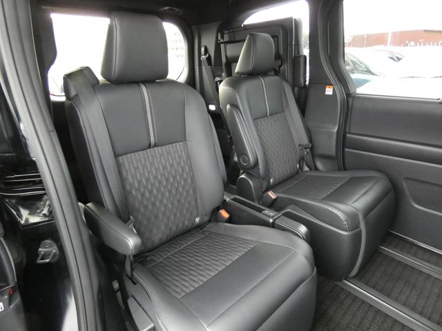 TOYOTA NOAH HYBRID 2024 Image 31