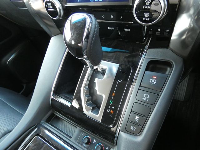 TOYOTA ALPHARD 2018 Image 31