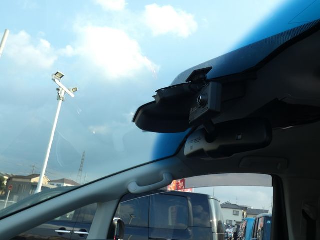 TOYOTA ALPHARD 2018 Image 31