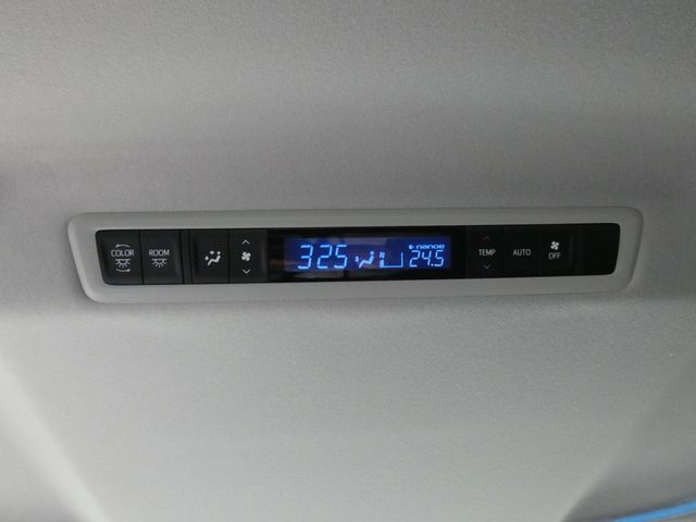 TOYOTA ALPHARD 2018 Image 31