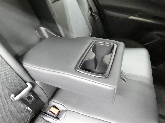 TOYOTA HARRIER 4WD 2020 Image 31