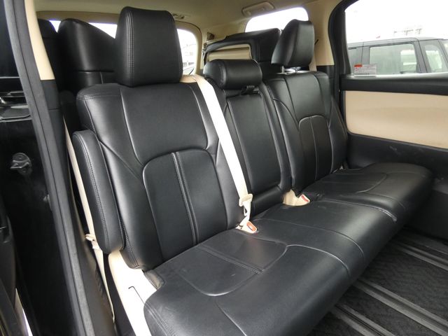 TOYOTA VELLFIRE 2018 Image 31