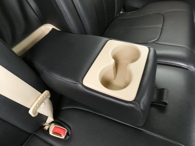 TOYOTA VELLFIRE 2018 Image 31