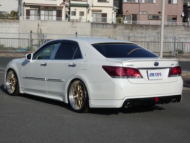 TOYOTA CROWN SEDAN 2014 Image 31