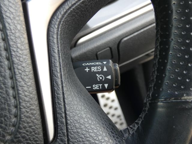 TOYOTA CROWN SEDAN 2014 Image 31