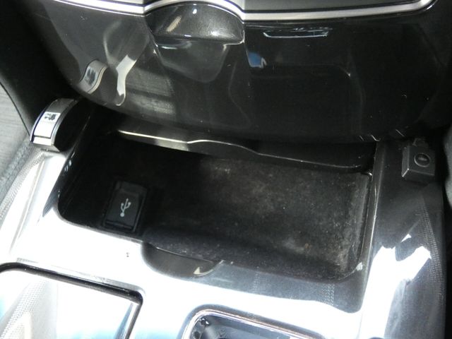 TOYOTA CROWN SEDAN 2014 Image 31