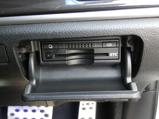 TOYOTA CROWN SEDAN 2014 Image 31