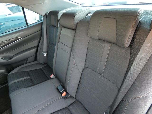 TOYOTA CROWN SEDAN 2014 Image 31