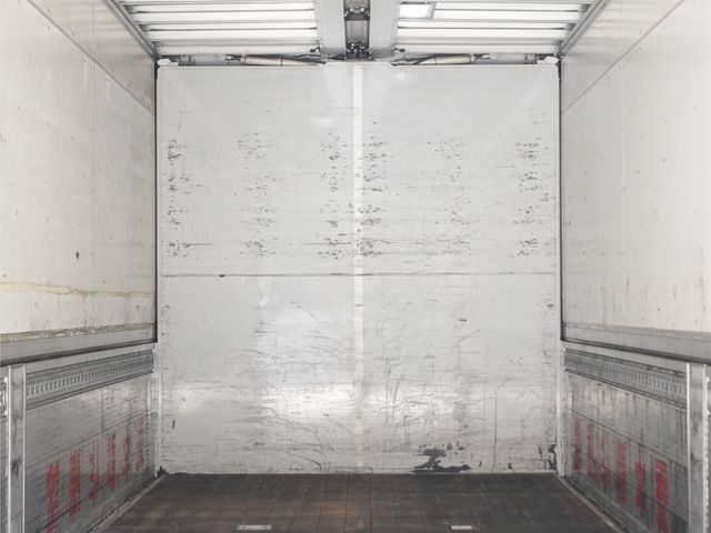 HINO PROFIA 2014 Image 31