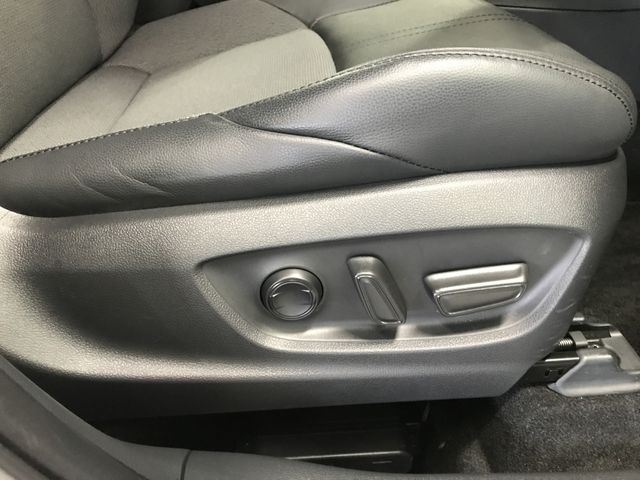 TOYOTA COROLLA CROSS HYBRID 2025 Image 31