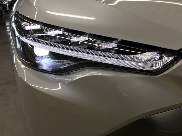 TOYOTA COROLLA CROSS HYBRID 2025 Image 31