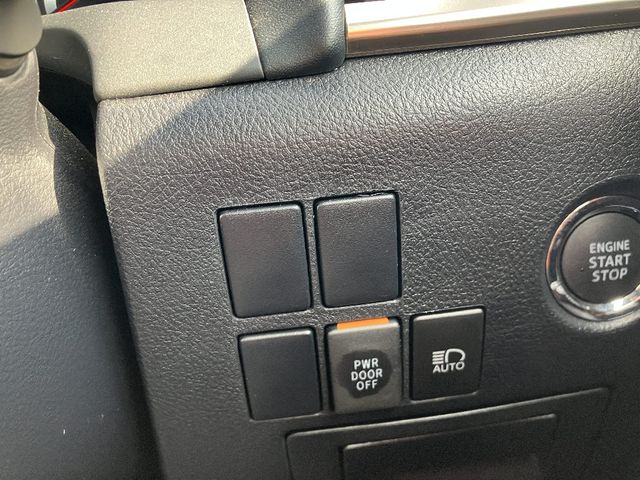 TOYOTA ALPHARD 4WD 2022 Image 31