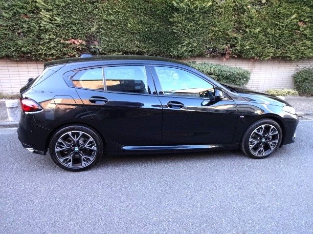 BMW 1SERIES 2025 Image 31