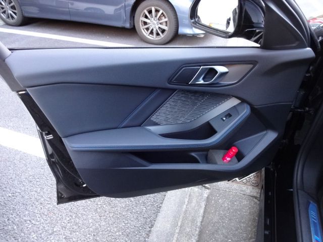 BMW 1SERIES 2025 Image 31