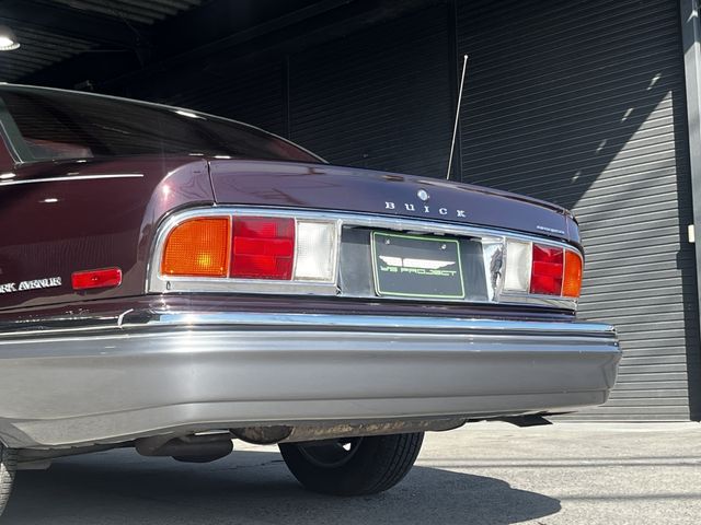 BUICK PARK ABENUE 1994 Image 31