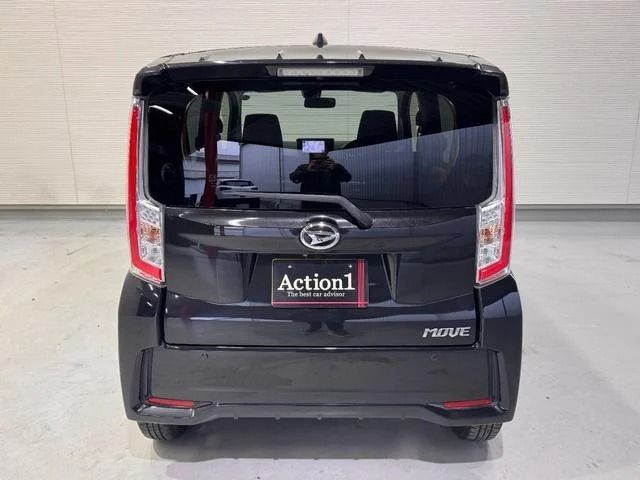 DAIHATSU MOVE CUSTOM 2015 Image 31