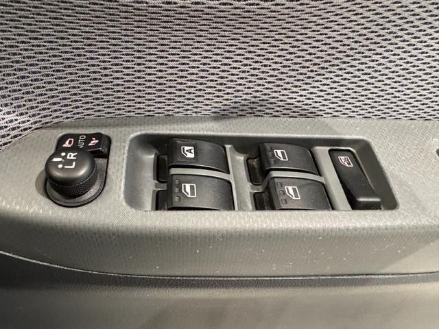 DAIHATSU MOVE CUSTOM 2015 Image 31