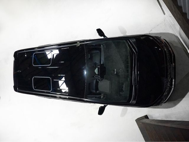 TOYOTA ALPHARD HYBRID 2023 Image 31