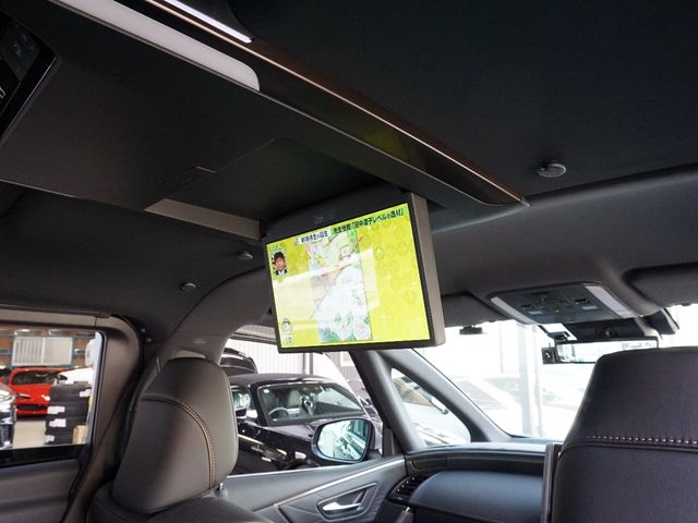 TOYOTA ALPHARD HYBRID 2023 Image 31