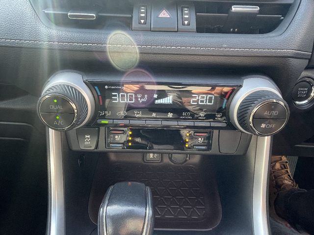 TOYOTA RAV4 4WD 2022 Image 31