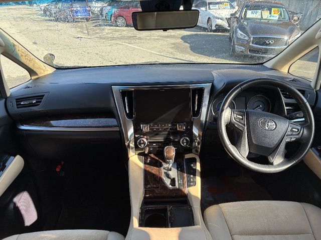 TOYOTA ALPHARD HYBRID 4WD 2018 Image 31
