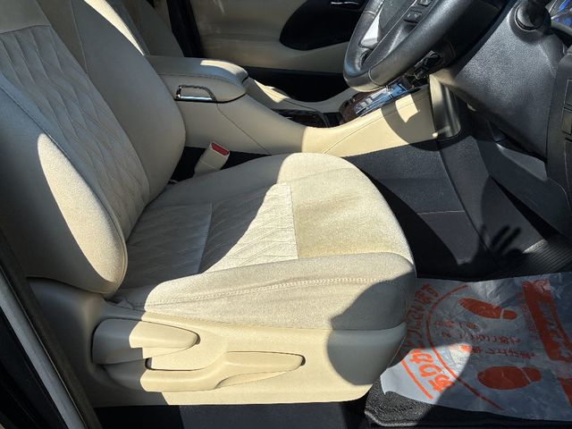 TOYOTA ALPHARD HYBRID 4WD 2018 Image 31