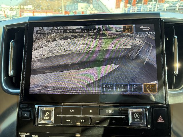 TOYOTA ALPHARD HYBRID 4WD 2018 Image 31