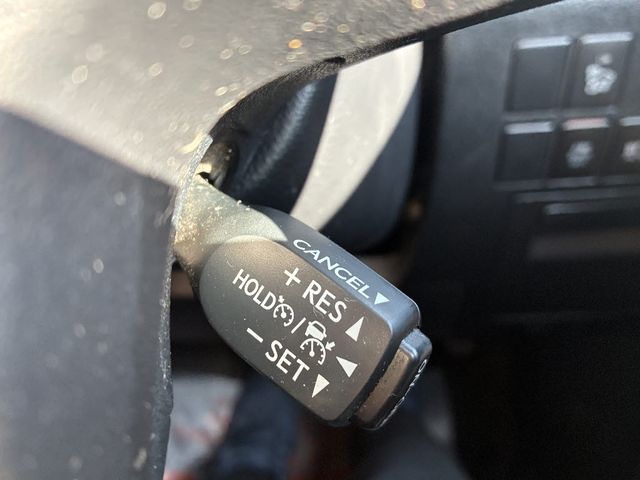 TOYOTA ALPHARD HYBRID 4WD 2018 Image 31