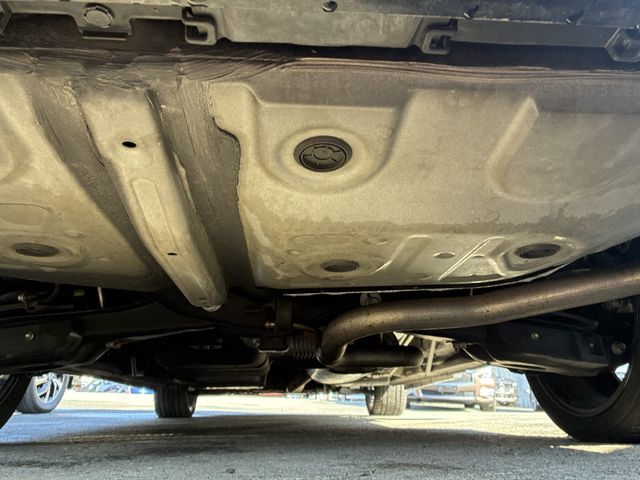 TOYOTA ALPHARD HYBRID 4WD 2018 Image 31