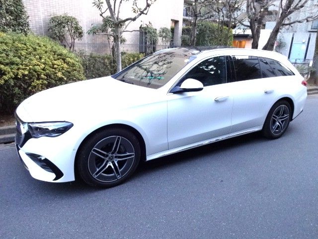 MERCEDES BENZ E CLAS 2025 Image 31