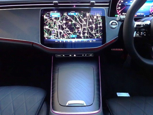 MERCEDES BENZ E CLAS 2025 Image 31