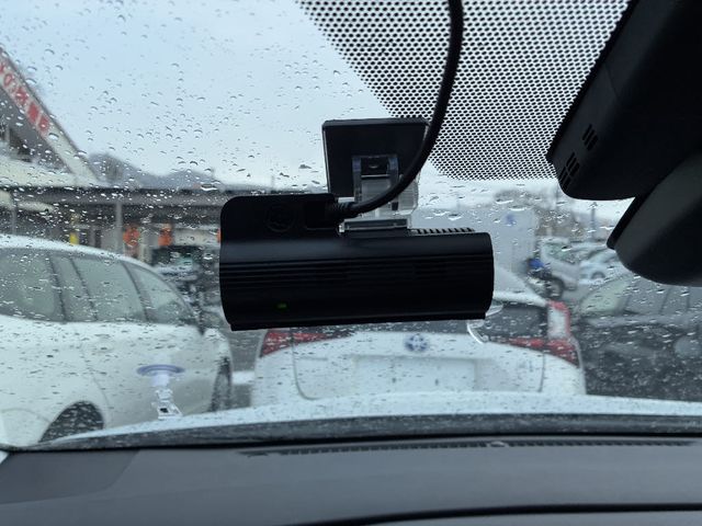 TOYOTA PRIUS 4WD 2022 Image 31