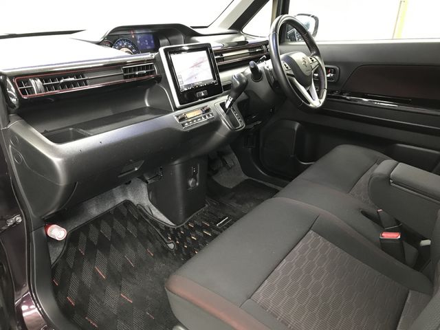 SUZUKI WAGON R STINGRAY 2017 Image 31