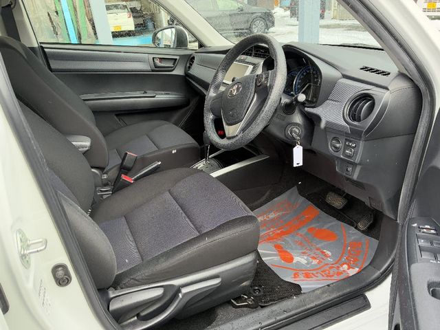 TOYOTA COROLLA FIELDER HYBR 2013 Image 31