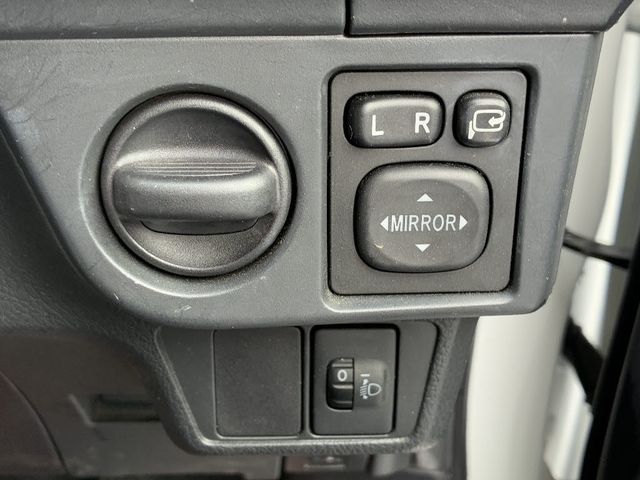 TOYOTA COROLLA FIELDER HYBR 2013 Image 31