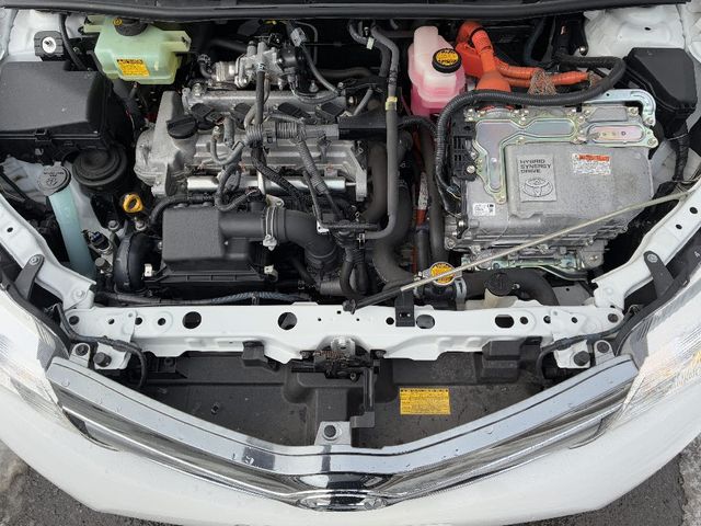 TOYOTA COROLLA FIELDER HYBR 2013 Image 31