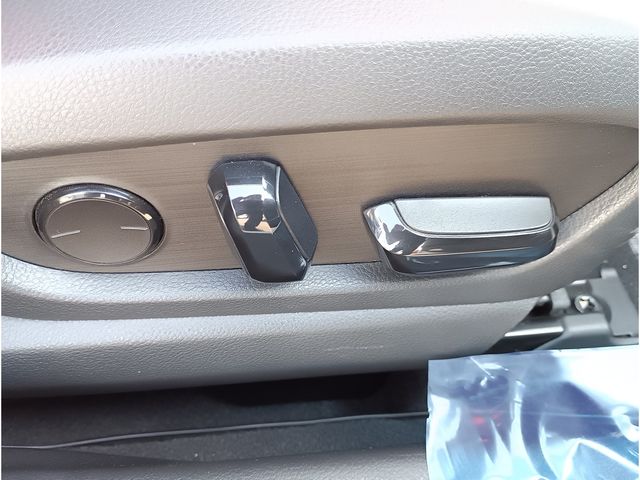 TOYOTA LEXUS UX250H AWD 2019 Image 31