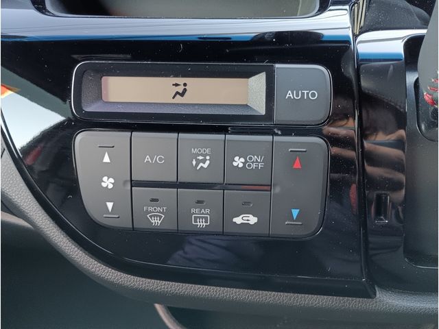 HONDA N-WGN CUSTOM 2017 Image 31