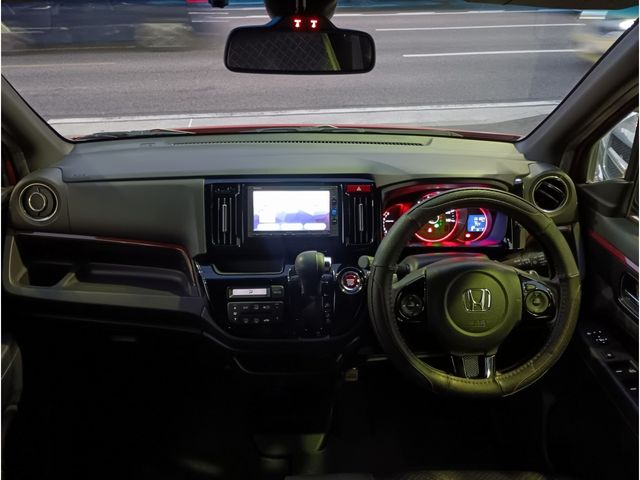 HONDA N-WGN CUSTOM 2017 Image 31