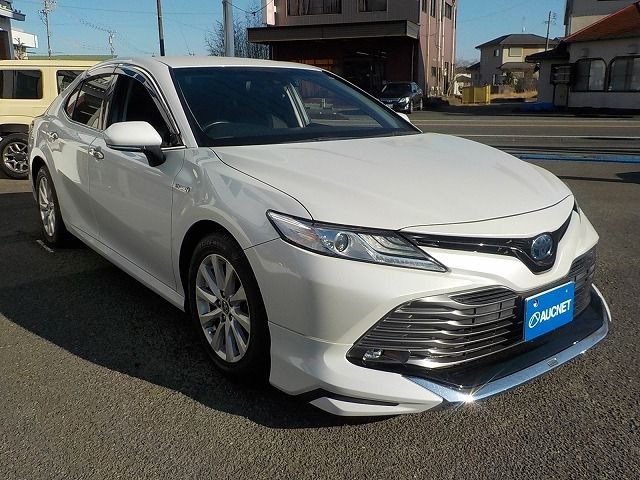 TOYOTA CAMRY HYBRID 2018 Image 31