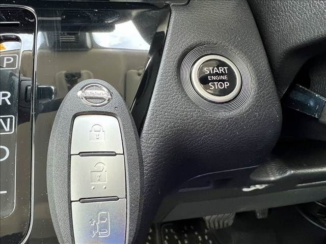 NISSAN ROOX 2023 Image 31